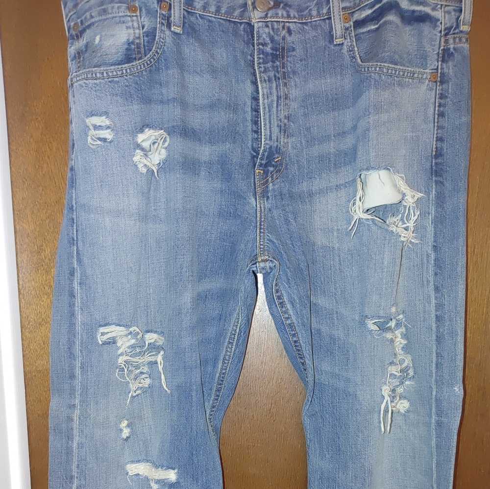 Mens Levi Damaged Denim